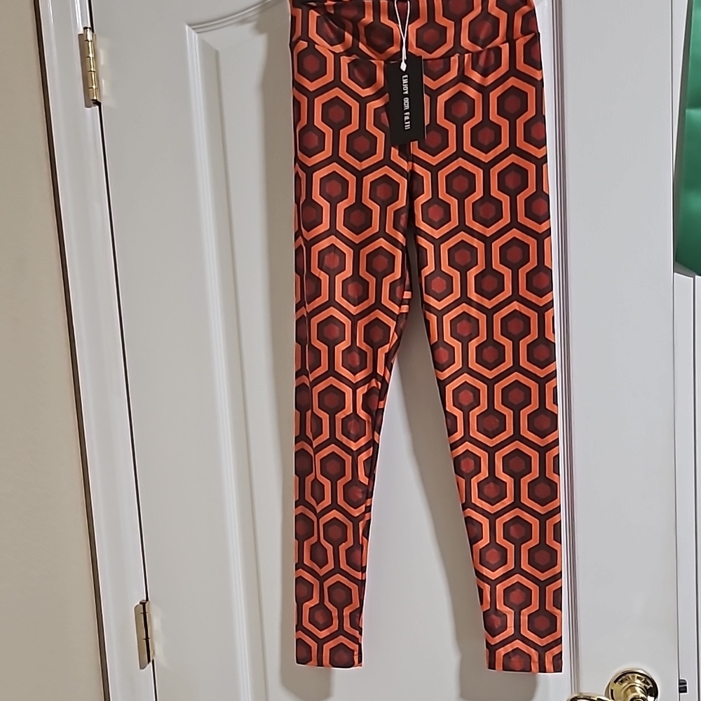 Halloween The Shining' Overlook Hotel. Geometric Patterned Leggings